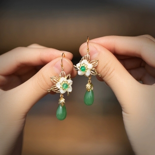 New Chinese - style Earrings Retro Pure Silver Drop Earrings Exquisite Ear Accessories for Women Perfectly Matched with Cheongsams in Ancient - style Aesthetics