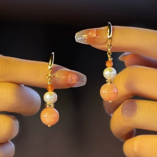 2025 New Long - style Rose Quartz Tassel Earrings for Women. These pure silver drop earrings feature an ancient - style design.