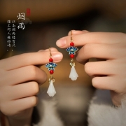 New Chinese-style High-end Retro Jade Earrings, Ancient Chinese-inspired Elegance, Contemporary Oriental Design